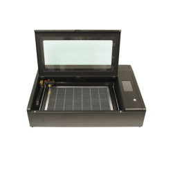 Beambox Pro vue de dessus capot ouvert