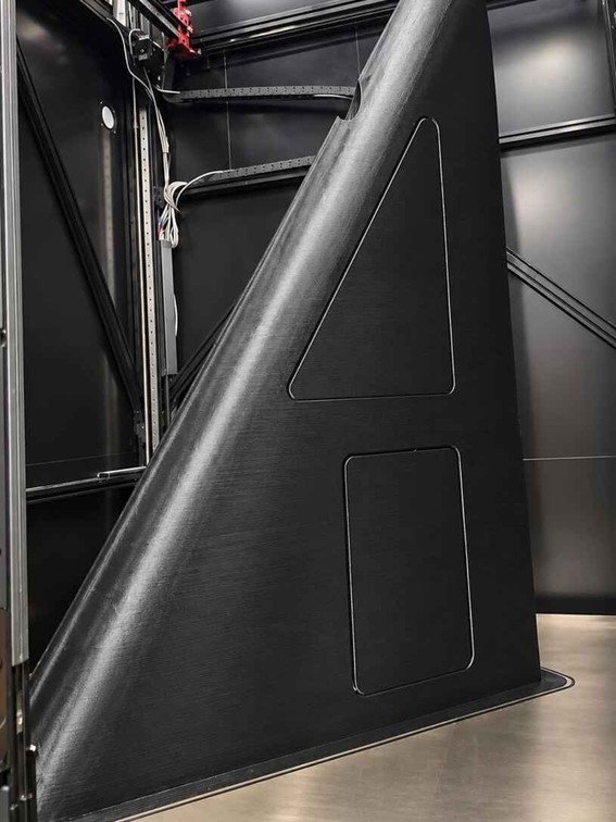 Fabrication d'une grande aile de drone par impression 3D sur la Modix Everest GEN5