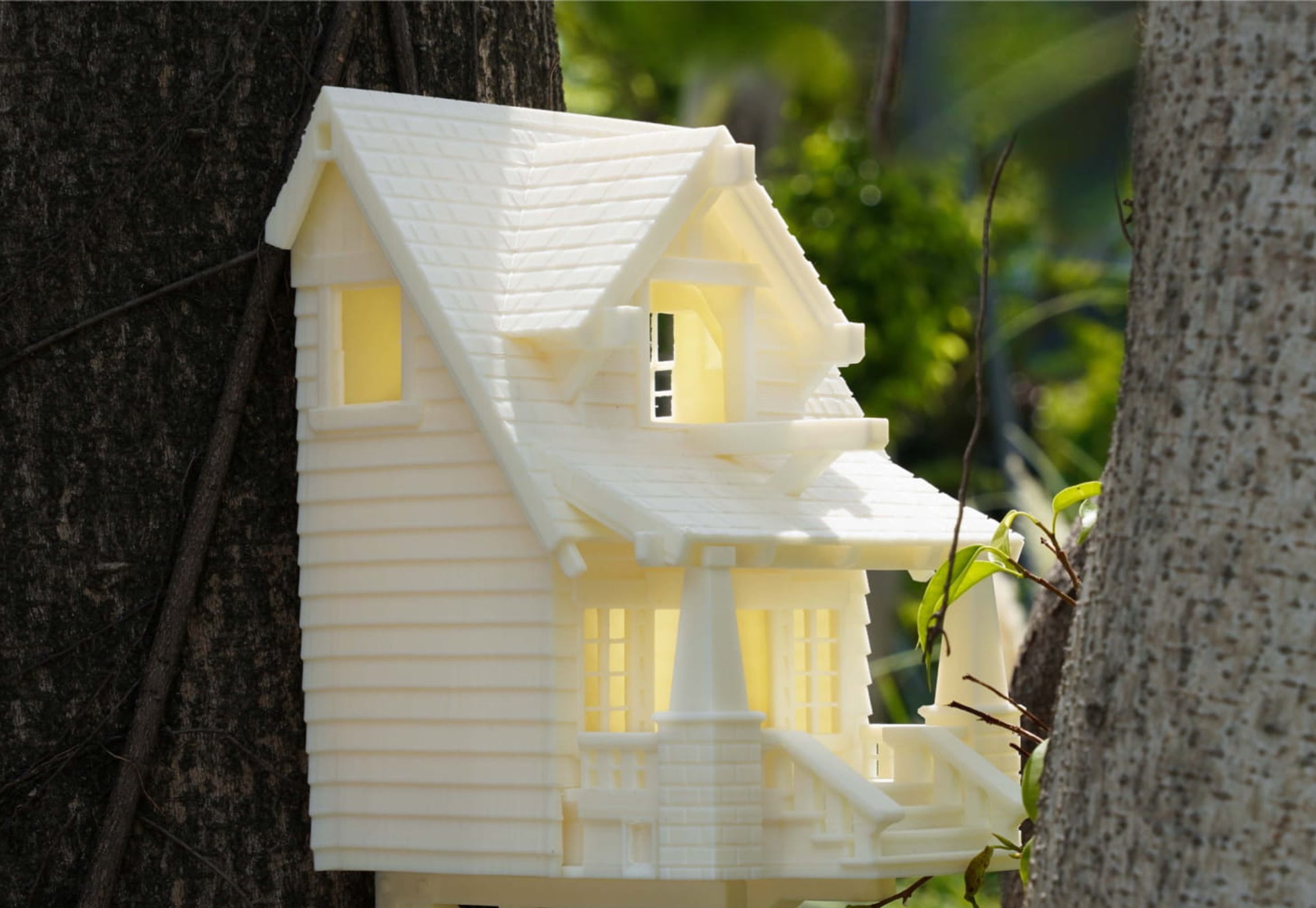 petite maison dasn un arbre fait avec le filament ASA