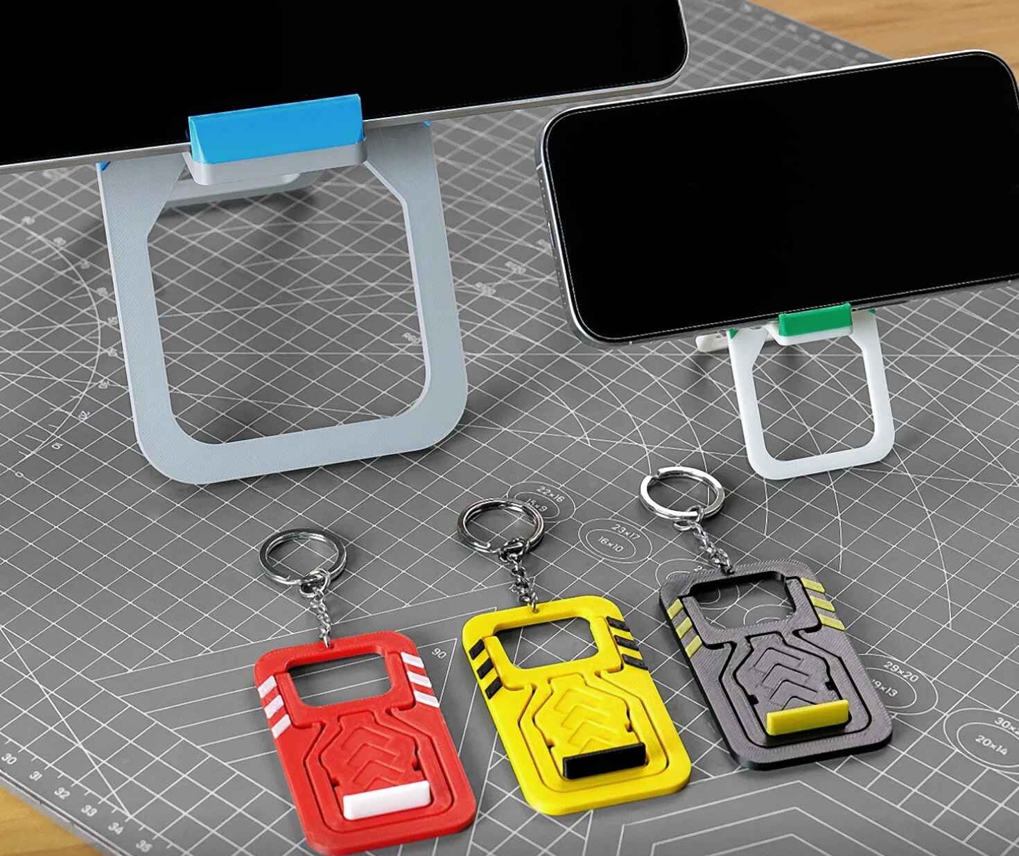 Supports smartphones et porte clés imprimés avec Bamu Lab PLA Basic