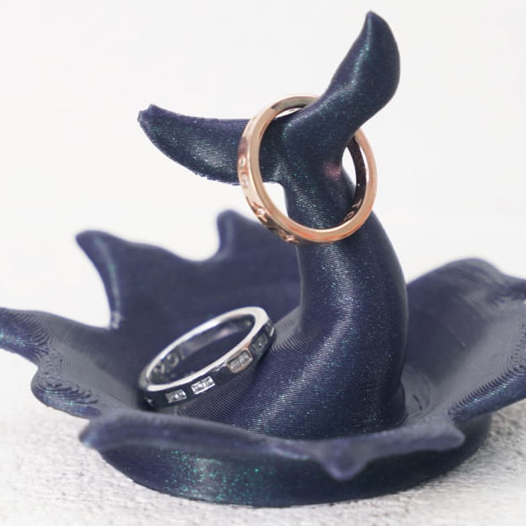pose bijoux fait avec les filaments PLA Galaxy Bambu Lab
