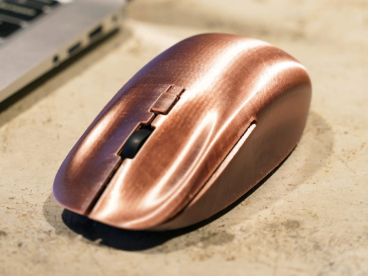 Souris fait avec les filaments PLA Silk+ Bambu Lab