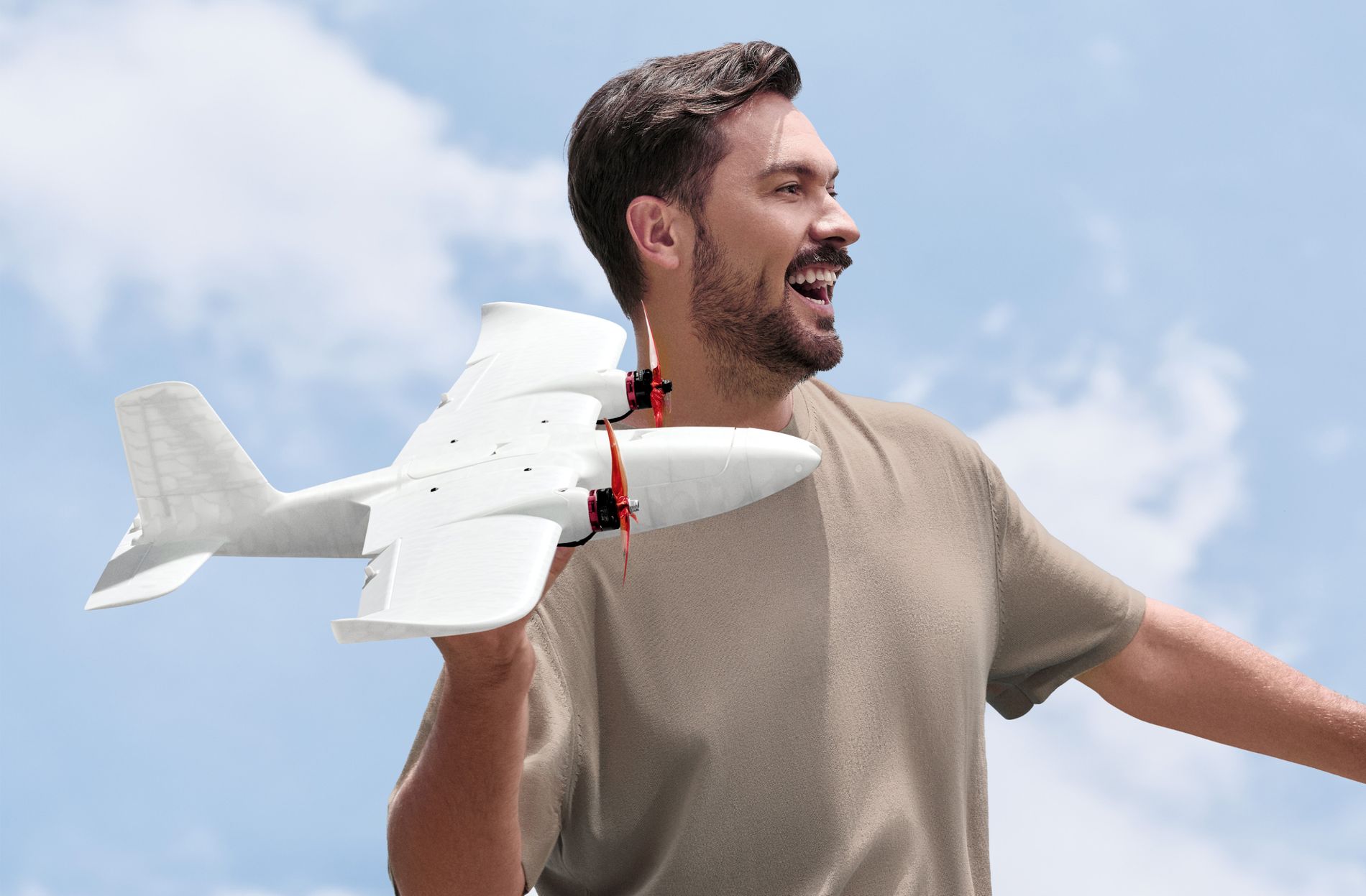 Avion imprimé en 3D avec la H2D de Bambu Lab Avion imprimé en 3D avec la H2D de Bambu Lab