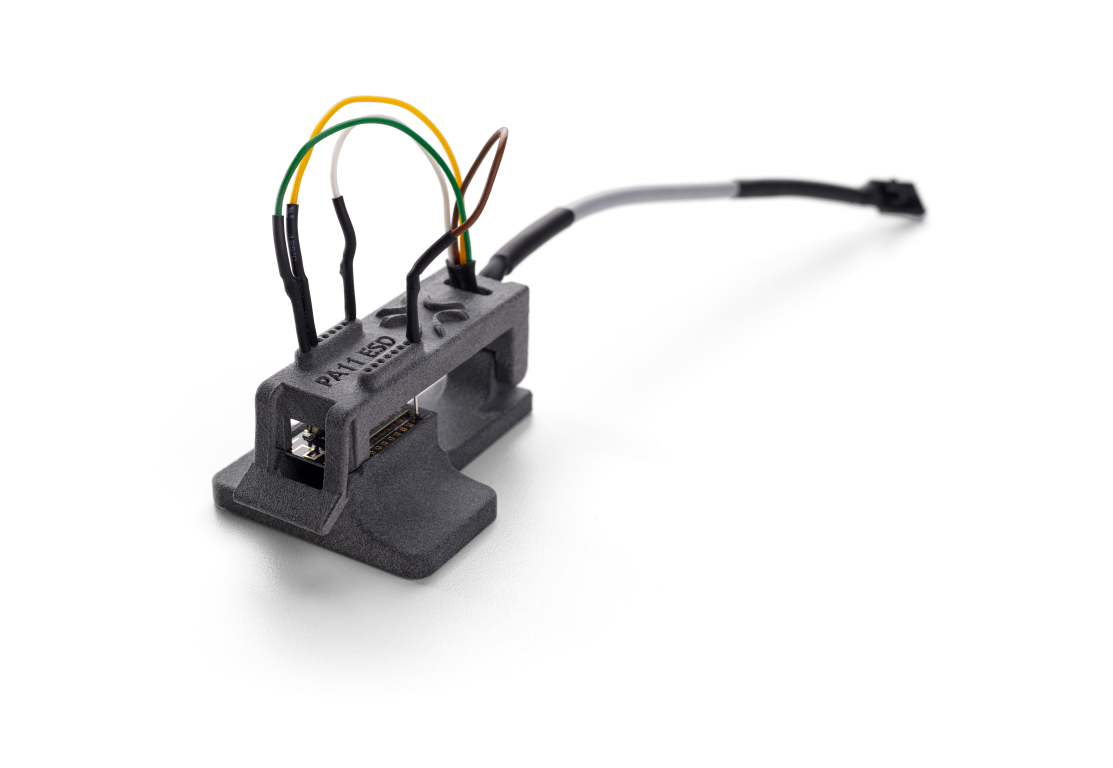 Connectique électrique imprimée en Sinterit PA11 ESD