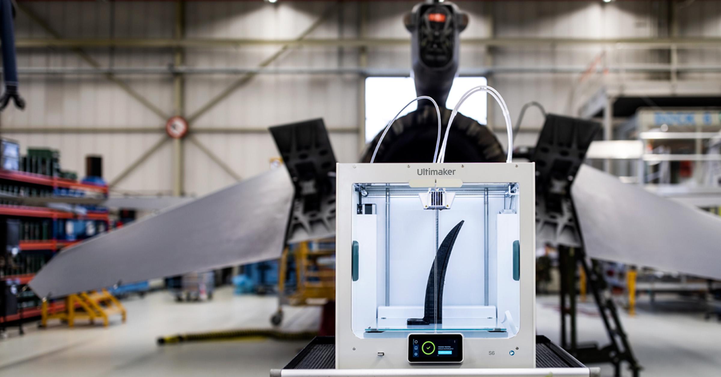 Ultimaker s6 Secure dans un hangar de l'armée, prêt à l'utilisation