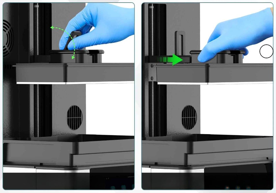 UniFormation Wash 3 Ultra avec son unité de stockage de solvant