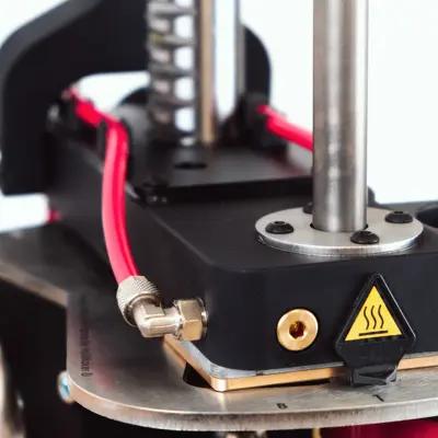 température allant jusqu'à 500°C de la presse à injection HoliPress Hgh Temp de holimaker